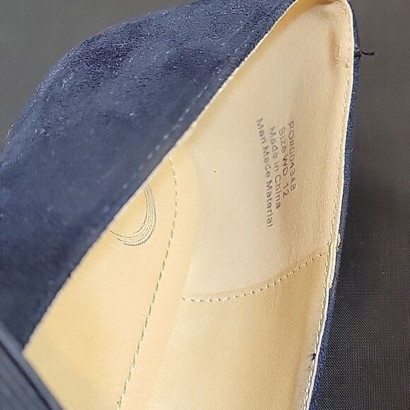 JOURNEE COLLECTIO FAUX SUEDE COMFORT SOLE ALMOND TOE TRIPLE ELASTIC STRAP SHOE - Picture 11 of 16